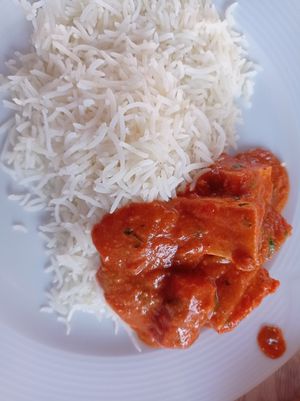 Tofu in a spicy curry sauce, but not too spicy at Maharadscha in Gottingen