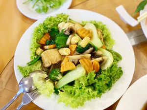 Tofu stir-fry with mixed vegetables  at Tian Ci Vegan in Darlington