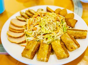 1. 素燒味拼盤 Deep-fried Deluxe Platter-2 at Tian Ci Vegan in Darlington