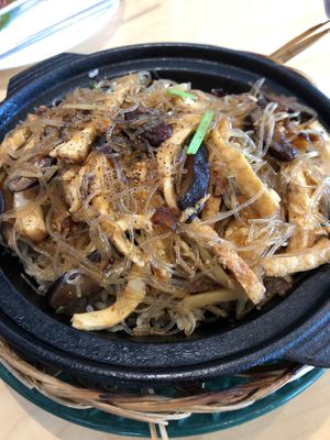 House Rice Claypot at Golden Lotus Vegan Restaurant in Oakland