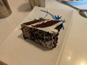 oreo cake at Golden Lotus Vegan Restaurant in Oakland