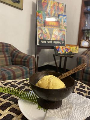 Mango ice cream   at Cafe 82 in Galle