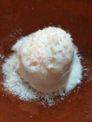 Vegan coconut icecream at Cafe 82 in Galle