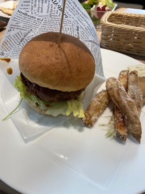 Vegan burger at M's Table in Yokohama