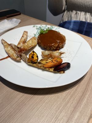 Soy meat hamburg  at M's Table in Yokohama