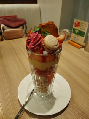 Strawberry parfait at M's Table in Yokohama