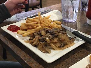 Impossible chopped “steak" at Blondie's in Flint