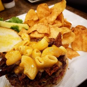 Ultimate Burger at Blondie's in Flint