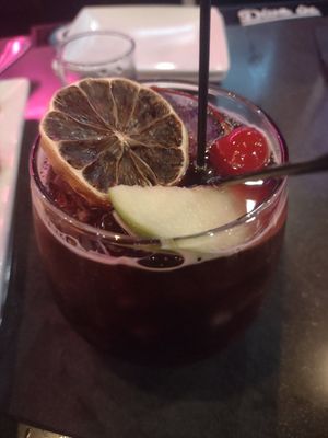  at Blondie's in Flint