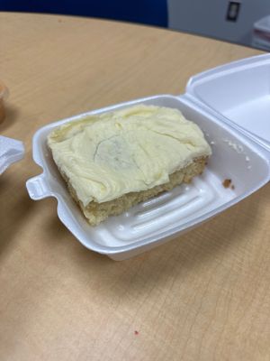 Lemon 🍋 cake   at Blondie's in Flint