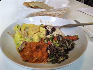 Vegan breakfast bowl at Das Möbel Café  in Vienna