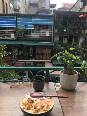Smoothie bowl with extra granola at Hanoi Coffee Station in Hanoi
