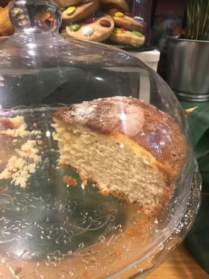 Apple cake (vegetarian) at La Jungla Family in Sant Feliu De Llobregat