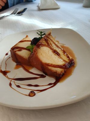 Pudin at O Farolim in Ponta Do Pargo