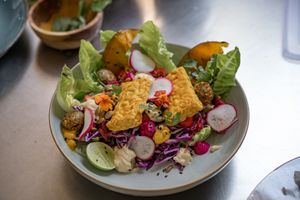 Hippy Herbivore Salad at Kayu Lembongan in Lembongan