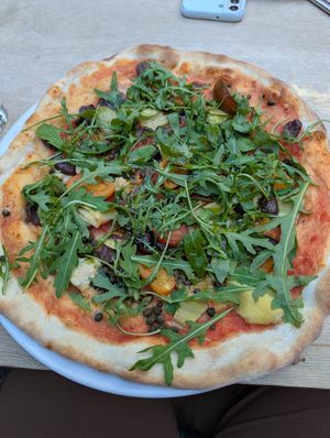 Vegan pizza at Kafé Magasinet in Gothenburg