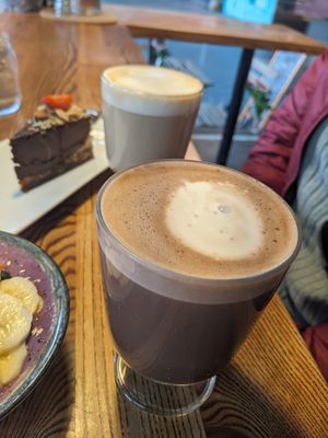 Cacao and coffee at VegB12 in Tallinn