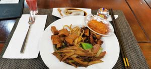 They also offer Chang Feung with mushrooms at DaFo Vegetarian in Guangzhou