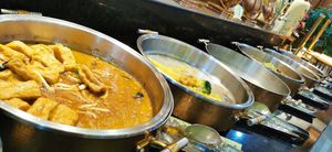 Some of the warm dishes at DaFo Vegetarian in Guangzhou