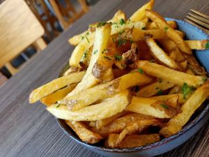 Friet at Hummusbar in Sofia