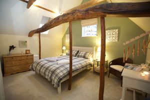 3 bedrooms
The Hayloft, ensuite double room from £100/night
Rosies, romantic double room, (shared shower) on landing from £80
Pretty attic, single room (shared shower) from £ at Lut's B&B in South Hykeham