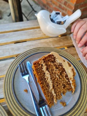 Biscoff cake at Plantarium Cafe in Stratford-upon-avon