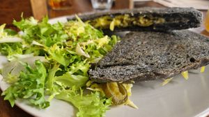 Jalapeño toastie on charcoal bread ✨❤️✨ at Plantarium Cafe in Stratford-upon-avon