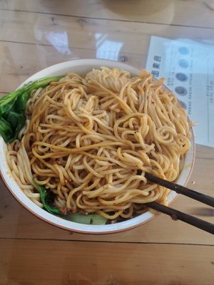 Dandan mian at Su Shan Mian 素山面素食 - 雅仕苑店 in Chengdu