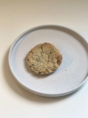 Vegan chocolate chip cookie   at Nomade in Paris