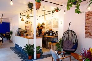 The baristas in action at Nomade in Paris