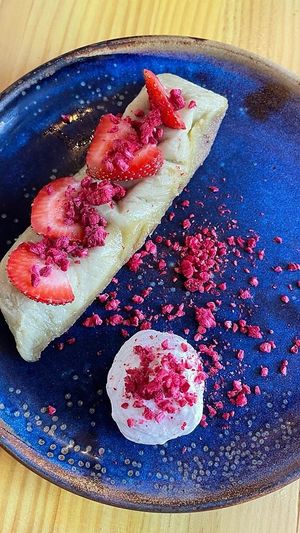 Cheesecake crudiveganp at Avocado Love in Madrid