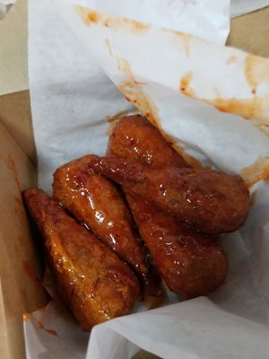 Thai chili vegan wings at Refocused in Baltimore