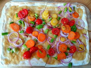 Tarte flambee with hummus and vegetables at Wilma Wunder in Dusseldorf