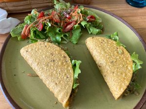 tacos were decent but not great at Vegano De Altura in Quito