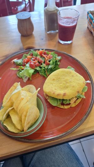 Burger at Vegano De Altura in Quito