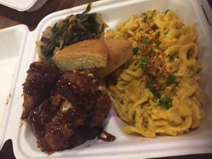 Mac n cheese plate at I-tal Garden in New Orleans