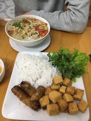 Bamboo noodles 30,000VND (in the back) and Vermieellie Nem (in the front) 30,000VND at Thien Phuc in Ha Giang