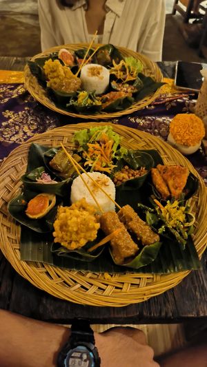 Vegetarian nasi campur at Sun Sun Warung in Ubud