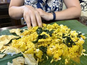 Banana leaf meal (mixed up)   at Sri Kaveri in Malacca