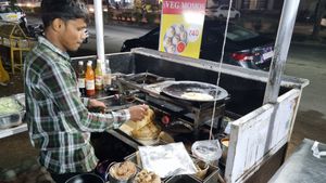 Cooking up a storm at GoodDO - Happy Home in Udaipur