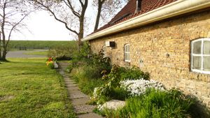 Garden view at Vegotel in Blije