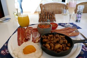 English breakfast  at Vegotel in Blije