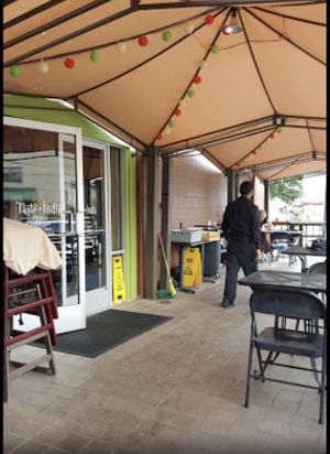 Outdoor seating  at Taste of India in Bloomington