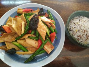 Bean sticks w/asparagus at Shān Cǎi SùShí in Guangzhou