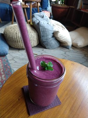 Pom all berry smoothie at Radiantly Alive Yoga Cafe in Ubud