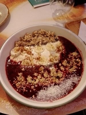 Granola Bowl at filtro in The Hague
