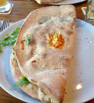 Vegan calzone at Aposto in Aalen