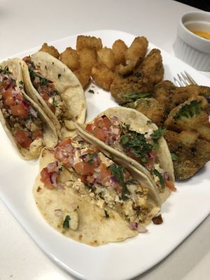 Breakfast tacos, tater tots and brocolis bang bang at Bistro Tendresse in Montreal