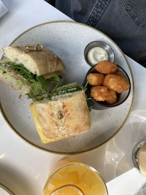 Ciabatta sandwich with "egg »  at Bistro Tendresse in Montreal