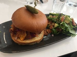 jackfruit burger at Bistro Tendresse in Montreal